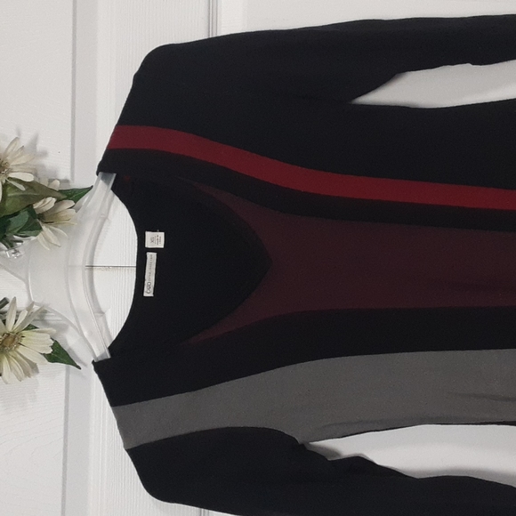 Cato Sweater/Mini dress - Picture 4 of 16